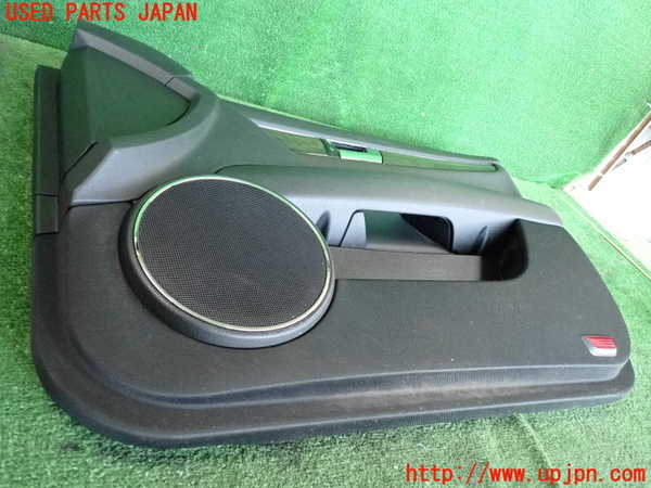 2UPJ-9234421234]ベンツ C200(204048)(204)右前ドア内張り 中古_3