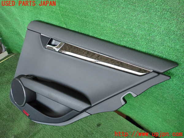 2UPJ-9234421294]ベンツ C200(204048)(204)右後ドア内張り 中古_2