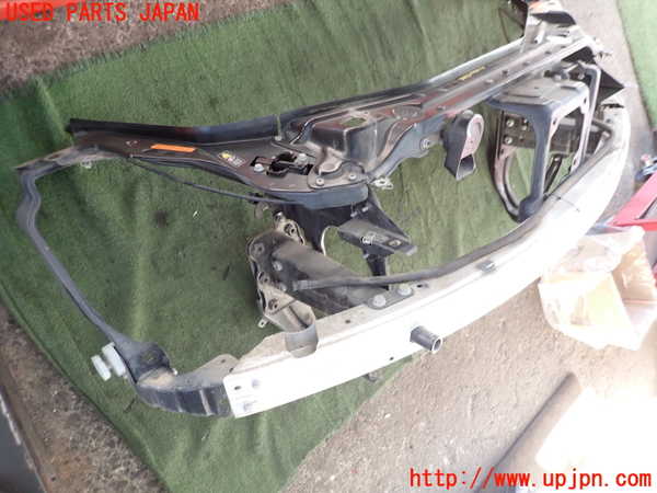 2UPJ-9234431041]ベンツ CLS350(219356C)(219)コアサポート 中古_2