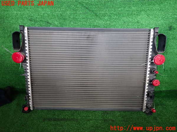 2UPJ-9234432321]ベンツ CLS350(219356C)(219)ラジエーター1 中古_3