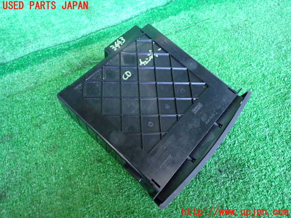 2UPJ-9234436505]ベンツ CLS350(219356C)(219)CDチェンジャー 中古_3