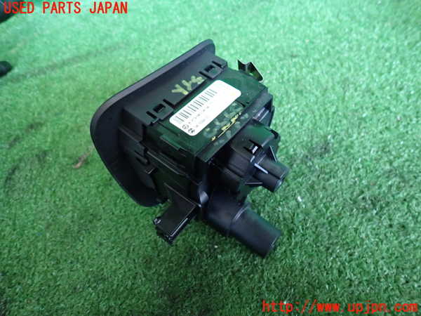 2UPJ-9234436285]ベンツ CLS350(219356C)(219)ライトスイッチ 中古_2