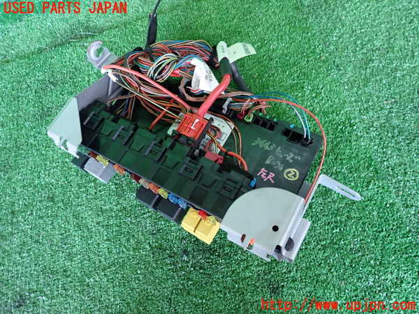 2UPJ-9234436742]ベンツ CLS350(219356C)(219)ヒューズボックス2 中古_2