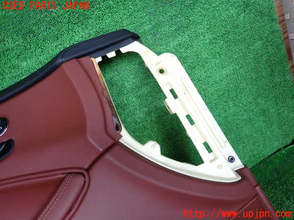 2UPJ-9234431264]ベンツ CLS350(219356C)(219)左前ドア内張り 中古_2