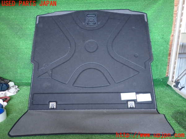 2UPJ-9234437771]ベンツ CLS350(219356C)(219)ラゲッジトレイ1 中古_2