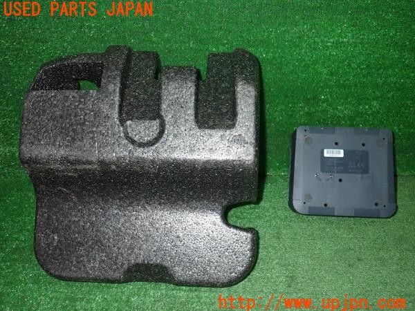 3UPJ=9234440625]ボルボ S60 ドライブe(FB4164T)前期 純正 パンク修理キット エアコンプレッサーのみ 中古_5