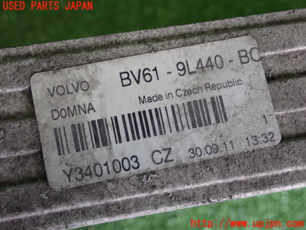 2UPJ-9234442451]ボルボ・S60(FB4164T)インタークーラー1 中古_4