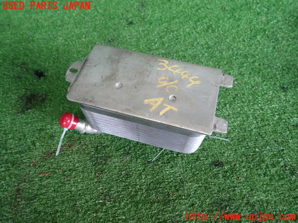2UPJ-9234442481]ボルボ・S60(FB4164T)オイルクーラー1 中古_2