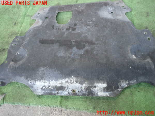 2UPJ-9234442170]ボルボ・S60(FB4164T)エンジンアンダーカバー 中古_5