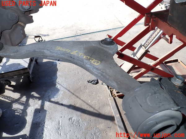 2UPJ-9234445186]ボルボ・S60(FB4164T)左フロントロアアーム1 中古_1