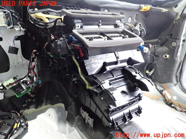 2UPJ-9234446081]ボルボ・S60(FB4164T)エバポレーター1 中古_3