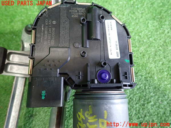 2UPJ-9234446770]ボルボ・S60(FB4164T)フロントワイパーモーター 中古_5