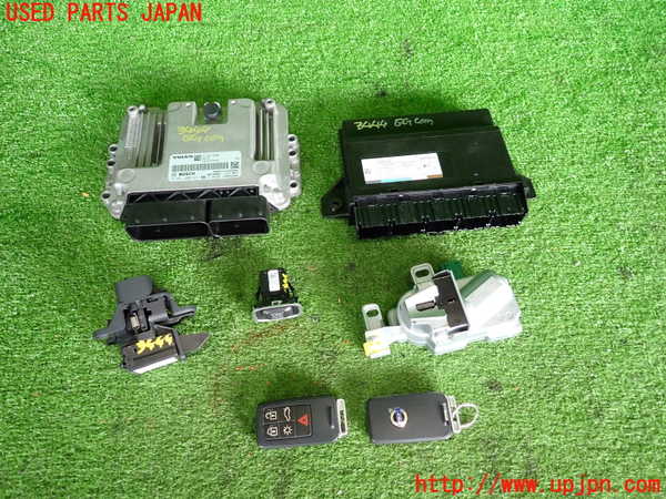 2UPJ-9234446110]ボルボ・S60(FB4164T)エンジンコンピューター 中古_1
