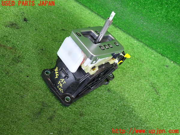 2UPJ-9234447555]ボルボ・S60(FB4164T)ATシフトレバー 中古_2