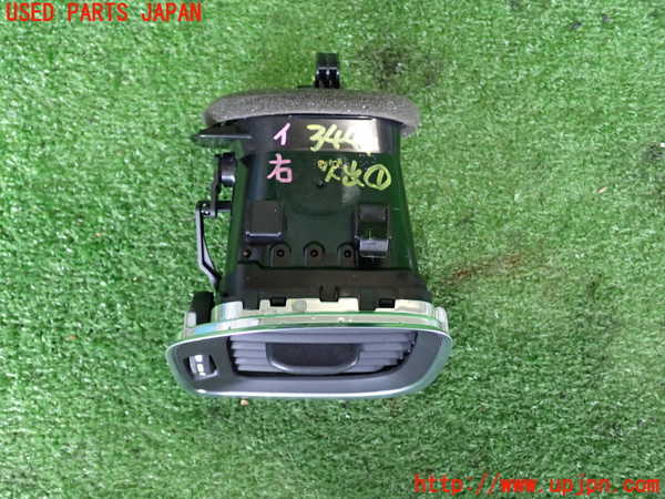 2UPJ-9234447526]ボルボ・S60(FB4164T)エアコン吹き出し口1 (右) 中古_2