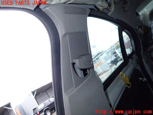 2UPJ-9234447665]ボルボ・S60(FB4164T)右センターピラートリム 中古_2