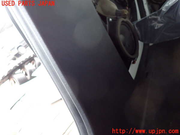 2UPJ-9234447665]ボルボ・S60(FB4164T)右センターピラートリム 中古_4