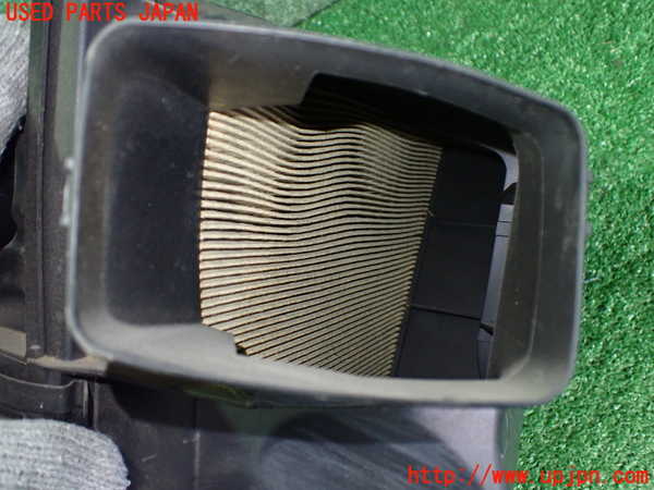 2UPJ-9234452560]BMW Z4 E89(LL20)エアクリーナーボックス 中古_3
