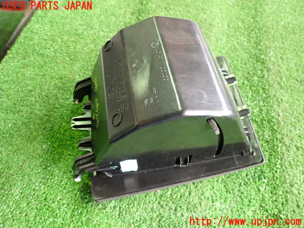 2UPJ-9234457841]BMW Z4 E89(LL20)小物入れ1 中古_4