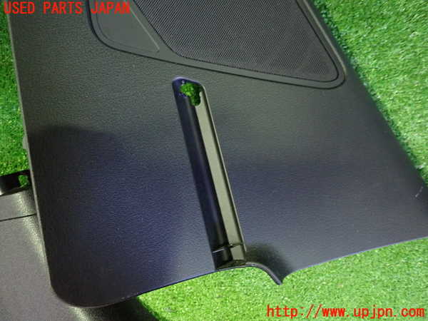 2UPJ-9234457680]BMW Z4 E89(LL20)左リアピラートリム ジャンク_2