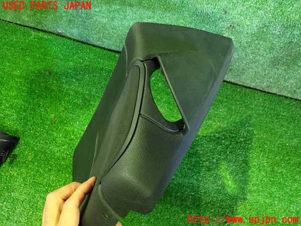 2UPJ-9234457680]BMW Z4 E89(LL20)左リアピラートリム ジャンク_3