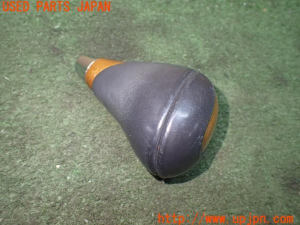 3UPJ=9234460614]レクサス IS250 バージョンL(GSE20)中期 純正 シフトノブ 木目 ウッド 中古_2