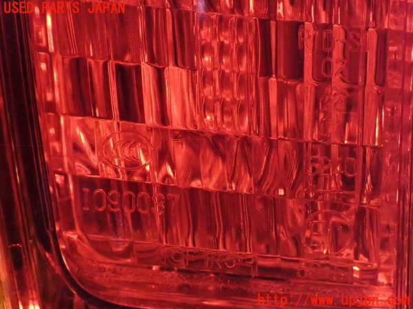 2UPJ-9234461536]レクサス・IS250(GSE20)左テールランプ 中古_3