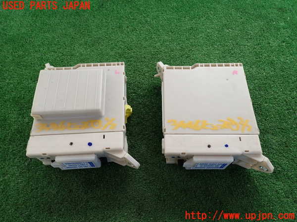 2UPJ-9234466741]レクサス・IS250(GSE20)ヒューズボックス1 中古_2