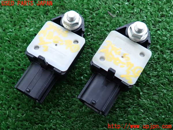 2UPJ-9234466356]レクサス・IS250(GSE20)エアバッグセンサー1 中古_2