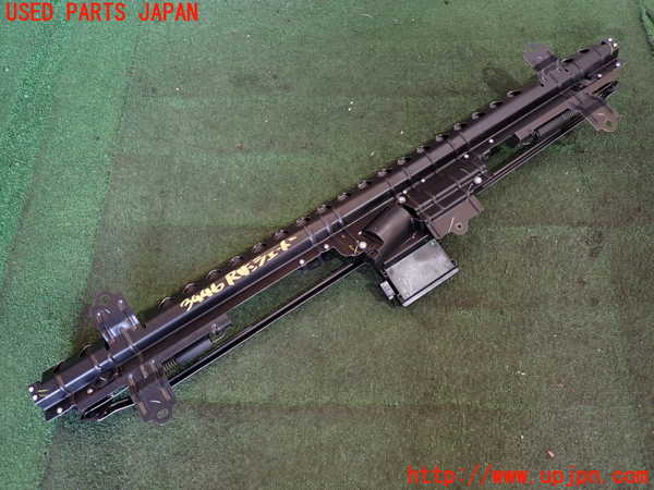 2UPJ-9234467790]レクサス・IS250(GSE20)リアサンシェード 中古_2