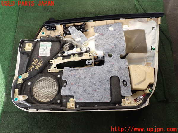 2UPJ-9234461264]レクサス・IS250(GSE20)左前ドア内張り 中古_4