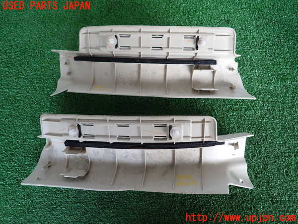 2UPJ-9234467740]レクサス・IS250(GSE20)スカッフプレート 中古_2