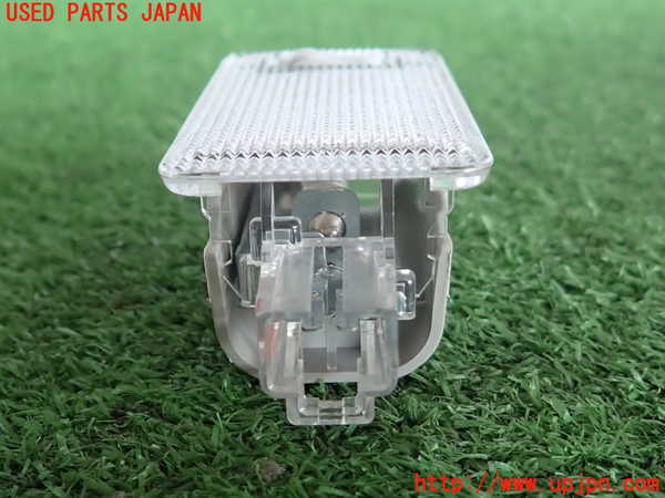 2UPJ-9234466413]レクサス・IS250(GSE20)ルームランプ3 (真中 ラゲッジ) 中古_3