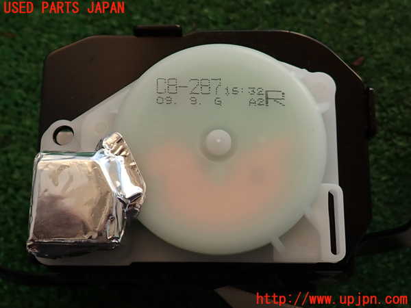 2UPJ-9234467155]レクサス・IS250(GSE20)右2列目シートベルト 中古_3