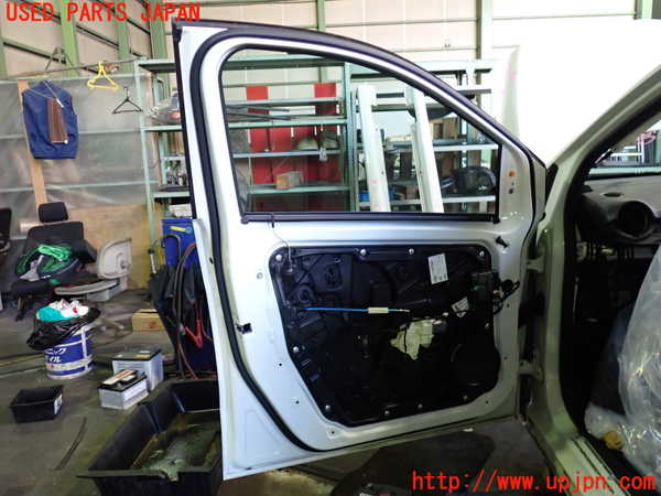 2UPJ-9234471260]ベンツ B180(246242)(246)左前ドア 中古(43R-00049 M25)_4