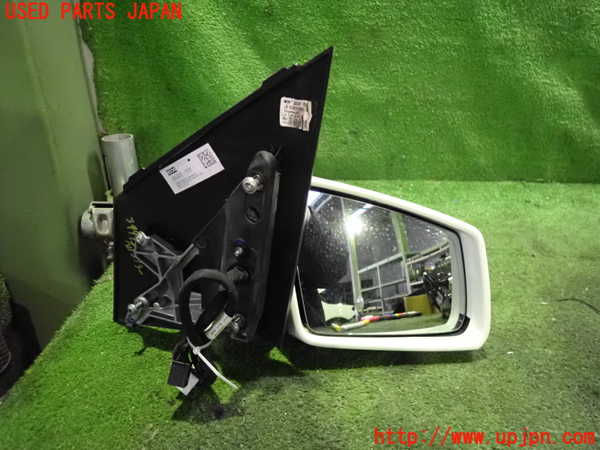 2UPJ-9234471210]ベンツ B180(246242)(246)右ドアミラー 中古_2