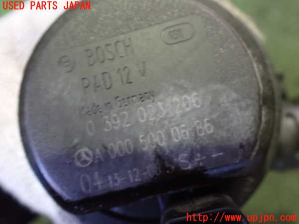 2UPJ-9234472110]ベンツ B180(246242)(246)ウォーターポンプ 中古_3