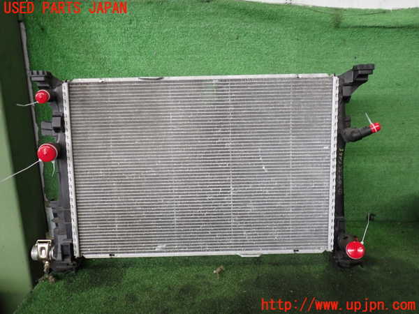 2UPJ-9234472321]ベンツ B180(246242)(246)ラジエーター1 中古_2