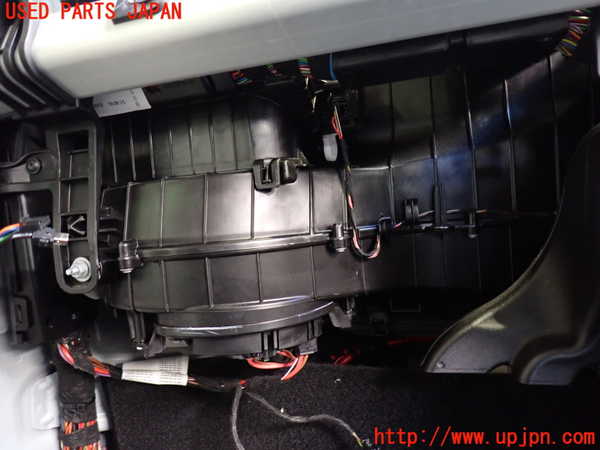 2UPJ-9234476081]ベンツ B180(246242)(246)エバポレーター1 中古_3