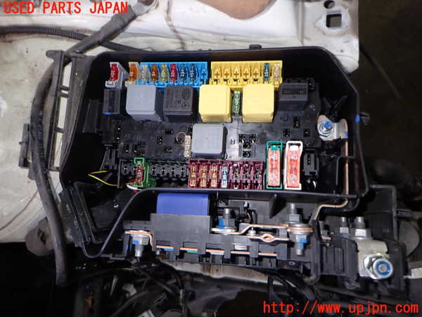 2UPJ-9234476741]ベンツ B180(246242)(246)ヒューズボックス1 中古_2