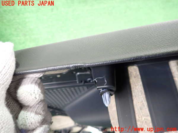 2UPJ-9234471234]ベンツ B180(246242)(246)右前ドア内張り 中古_3