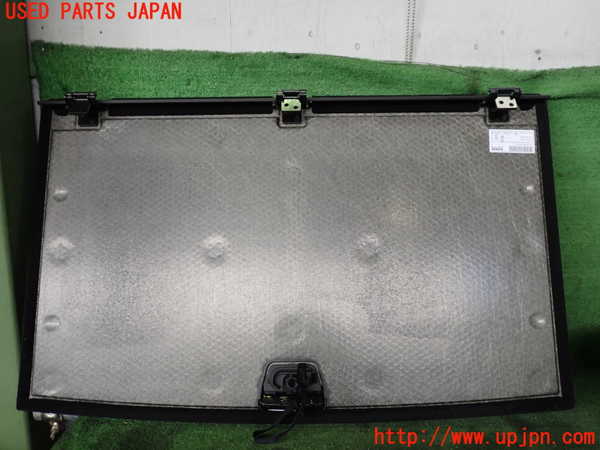 2UPJ-9234477771]ベンツ B180(246242)(246)ラゲッジトレイ1 中古_2