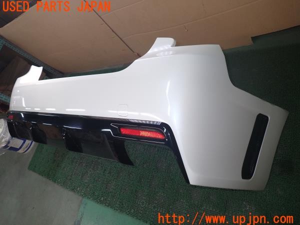 3UPJ=9234480058]マークX 250S GRスポーツ(GRX130)後期 純正 リアバンパー 中古_3