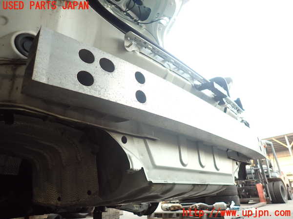2UPJ-9234481614]マークX(GRX130)リアバンパーホースメント 中古_2
