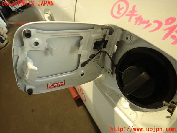 2UPJ-9234481690]マークX(GRX130)フューエルリッド 中古_2