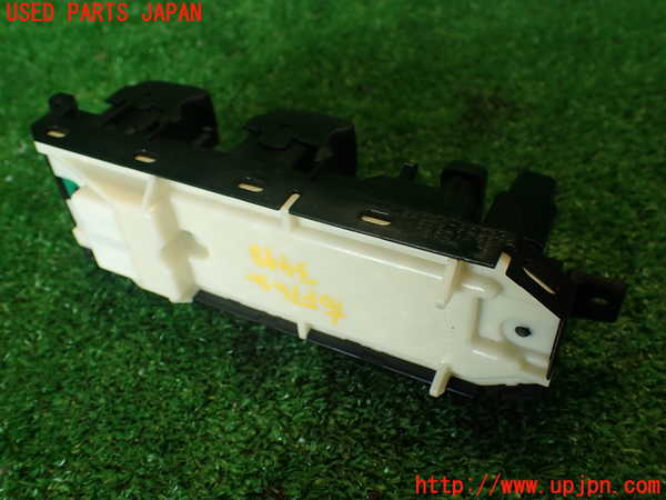 2UPJ-9234486240]マークX(GRX130)右前パワーウィンドウスイッチ 中古_4