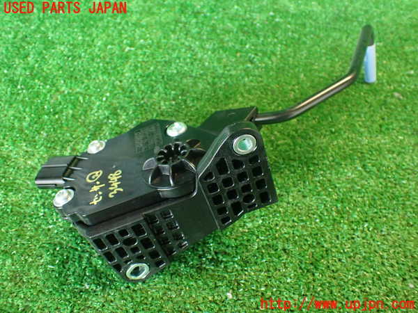 2UPJ-9234486382]マークX(GRX130)センサー2 中古_2