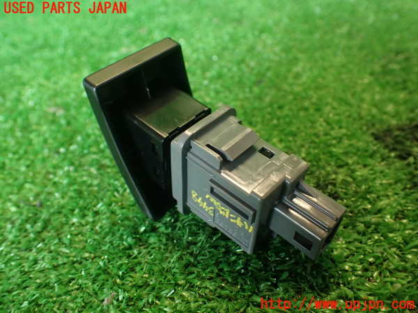 2UPJ-9234486290]マークX(GRX130)ハザードスイッチ 中古_3