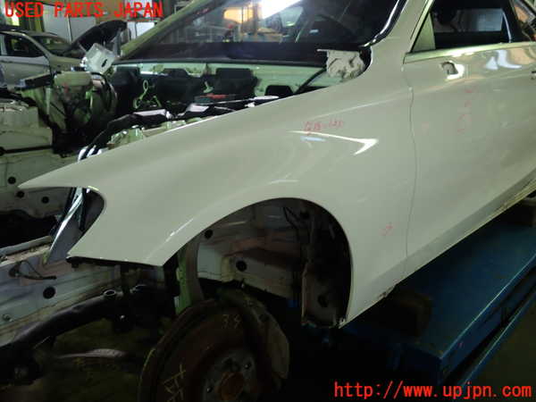 1UPJ-9234491082]ベンツ C180 クーペ(205340C)(205)左前フェンダー 中古_2