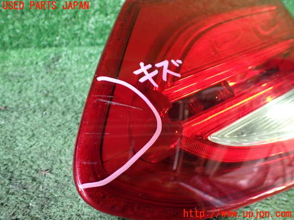 1UPJ-9234491550]ベンツ C180 クーペ(205340C)(205)右リアフィニッシャー 中古_2